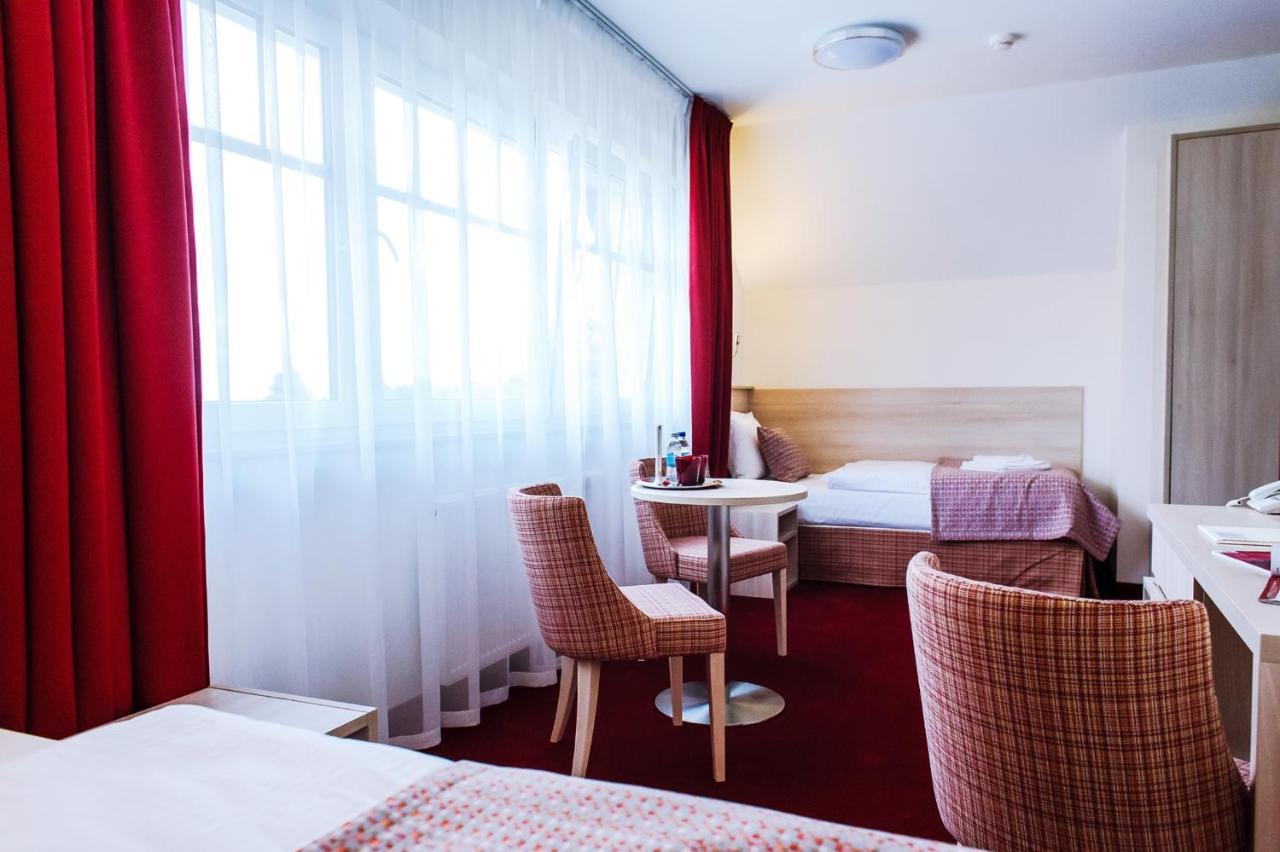 Hotel Willa Odkrywcow Sklářská Poruba Exteriér fotografie