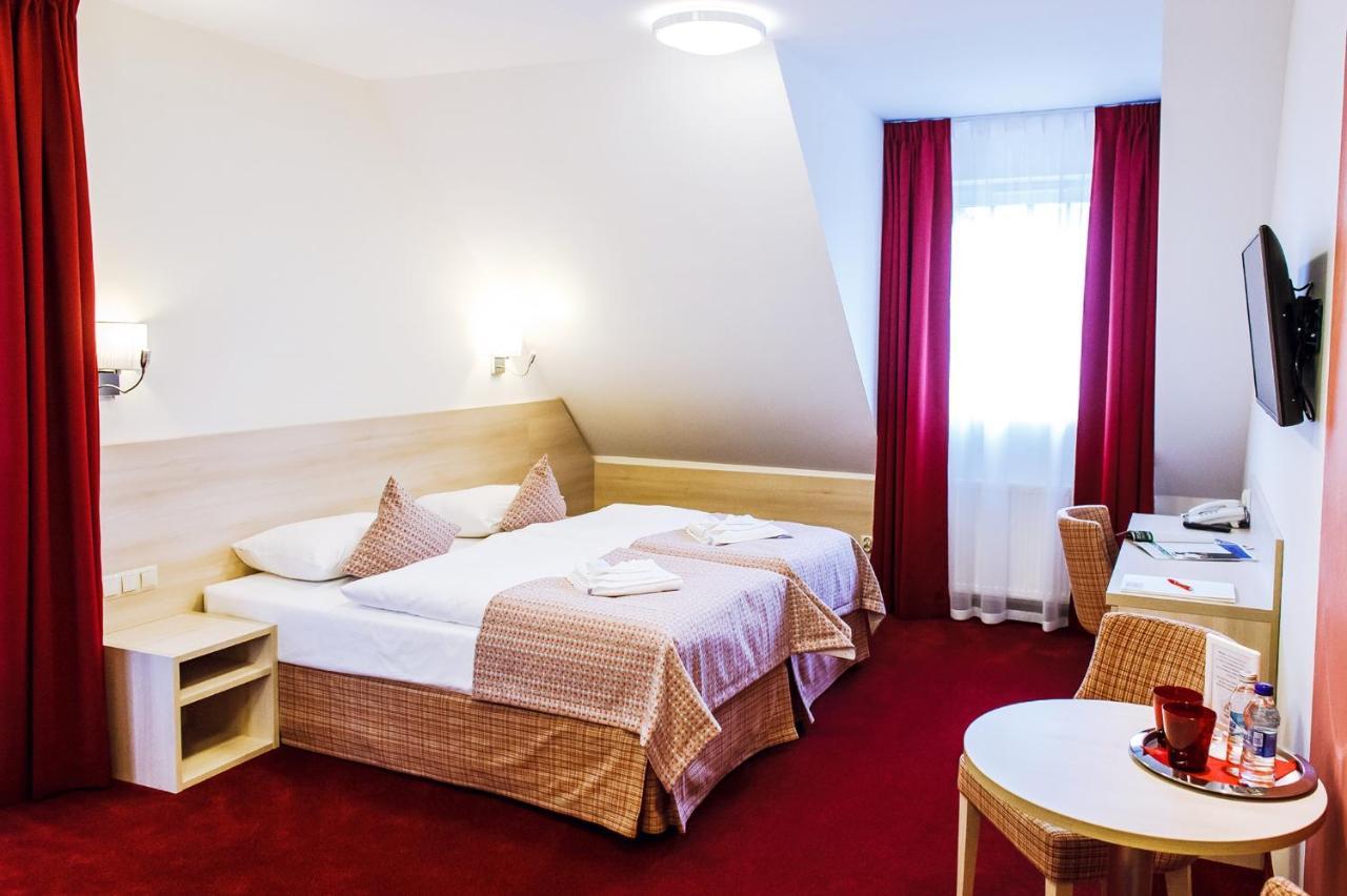 Hotel Willa Odkrywcow Sklářská Poruba Exteriér fotografie