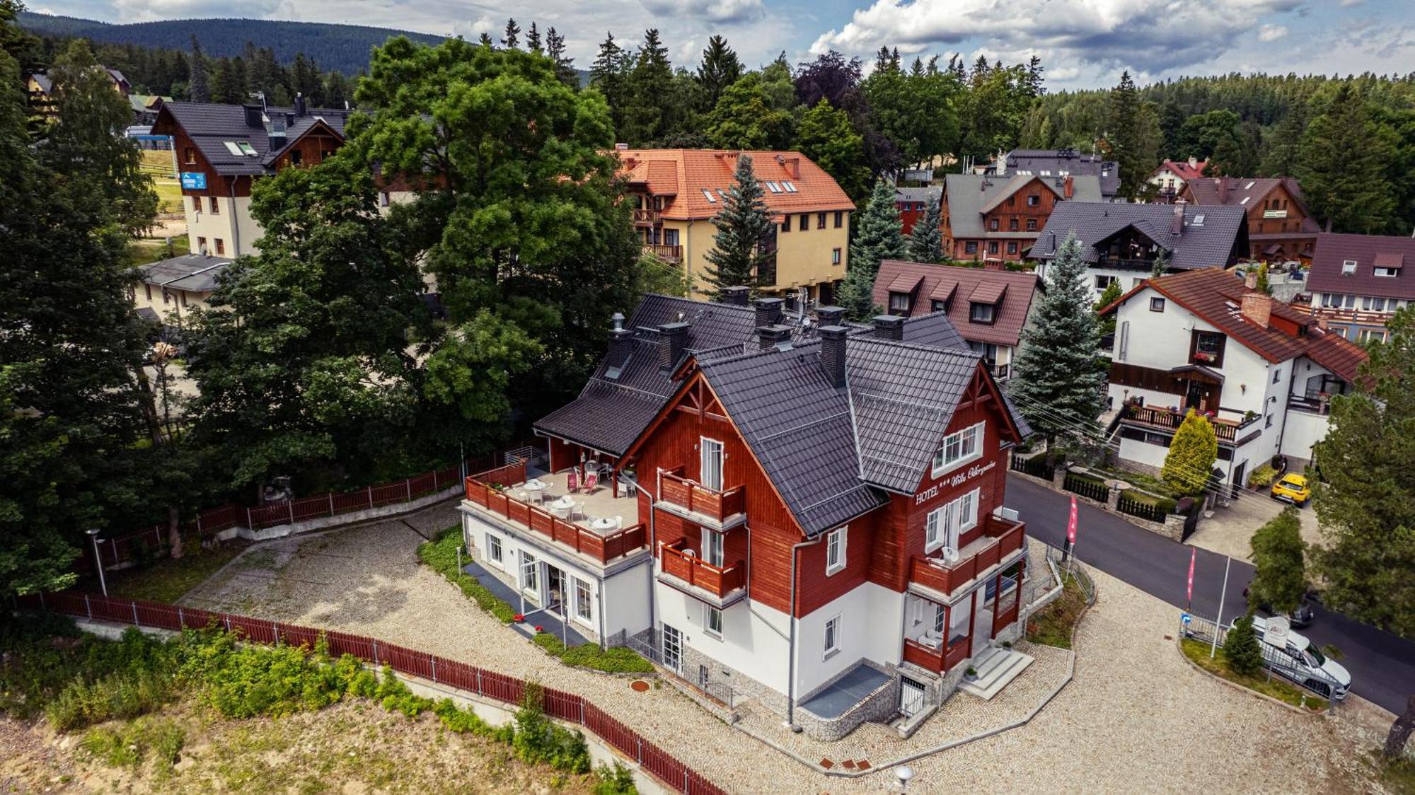 Hotel Willa Odkrywcow Sklářská Poruba Exteriér fotografie