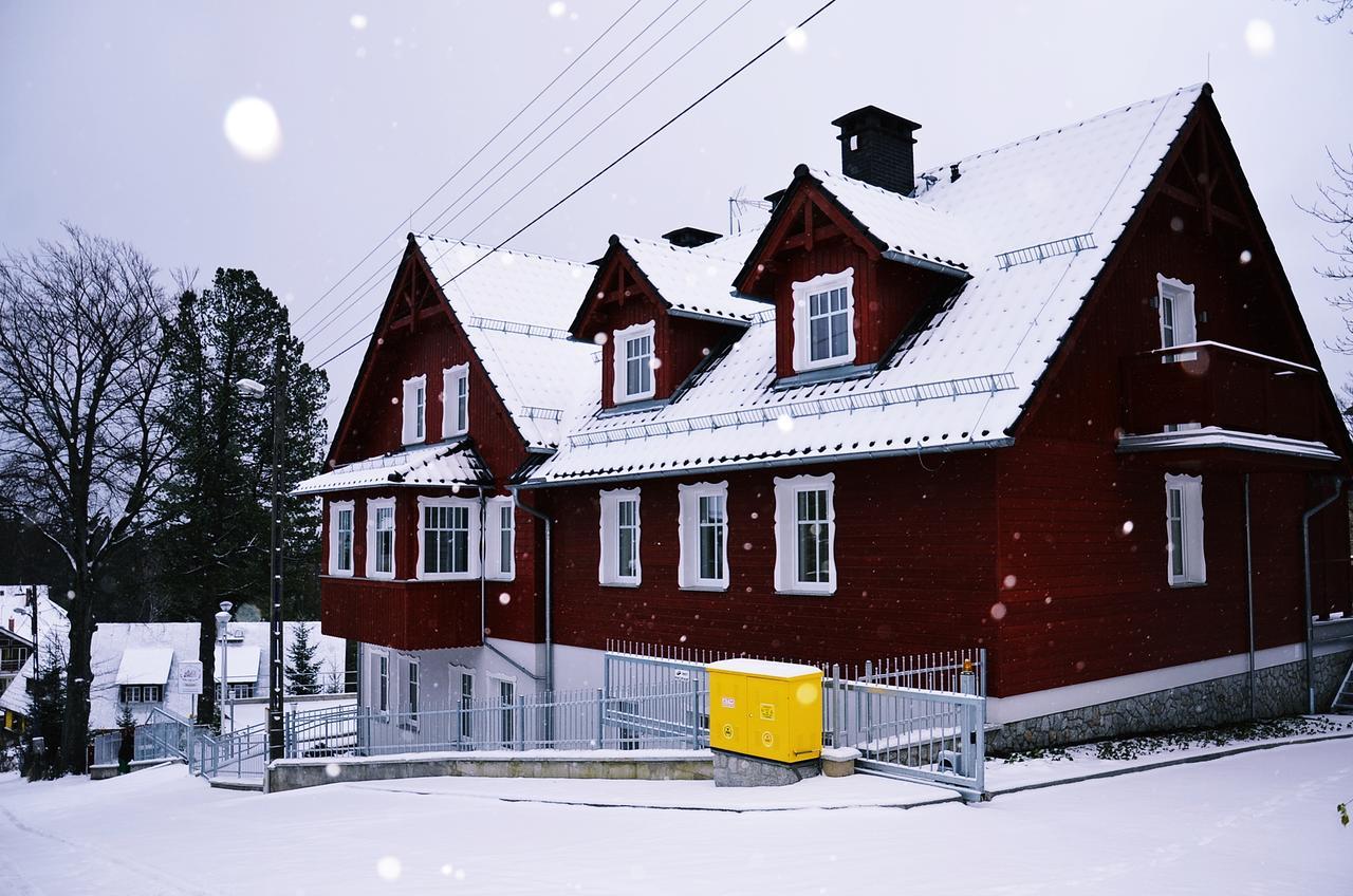 Hotel Willa Odkrywcow Sklářská Poruba Exteriér fotografie