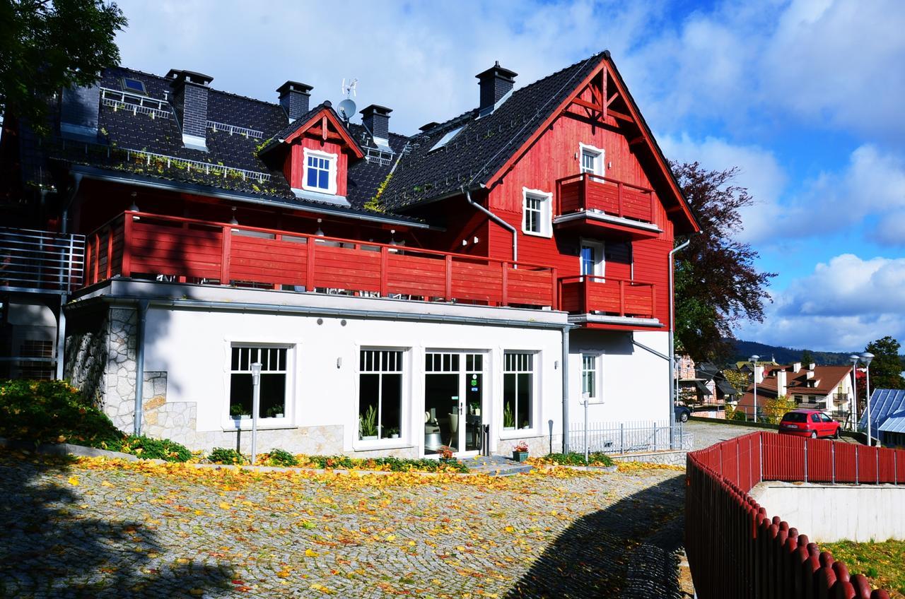 Hotel Willa Odkrywcow Sklářská Poruba Exteriér fotografie